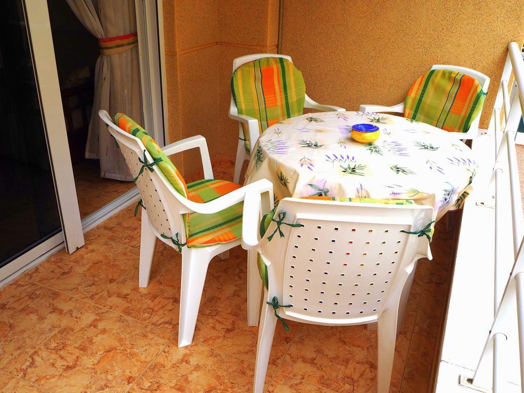 Espanhouse Diego Apartment Torrevieja Bagian luar foto