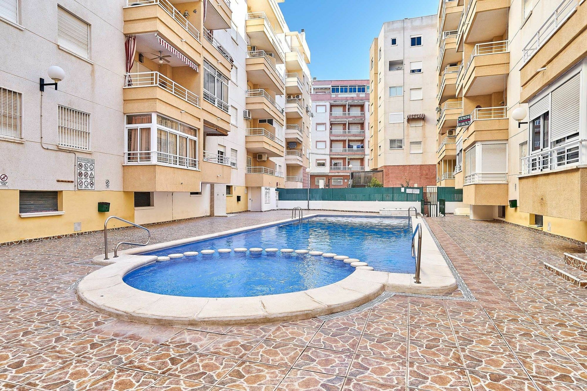 Espanhouse Diego Apartment Torrevieja Bagian luar foto